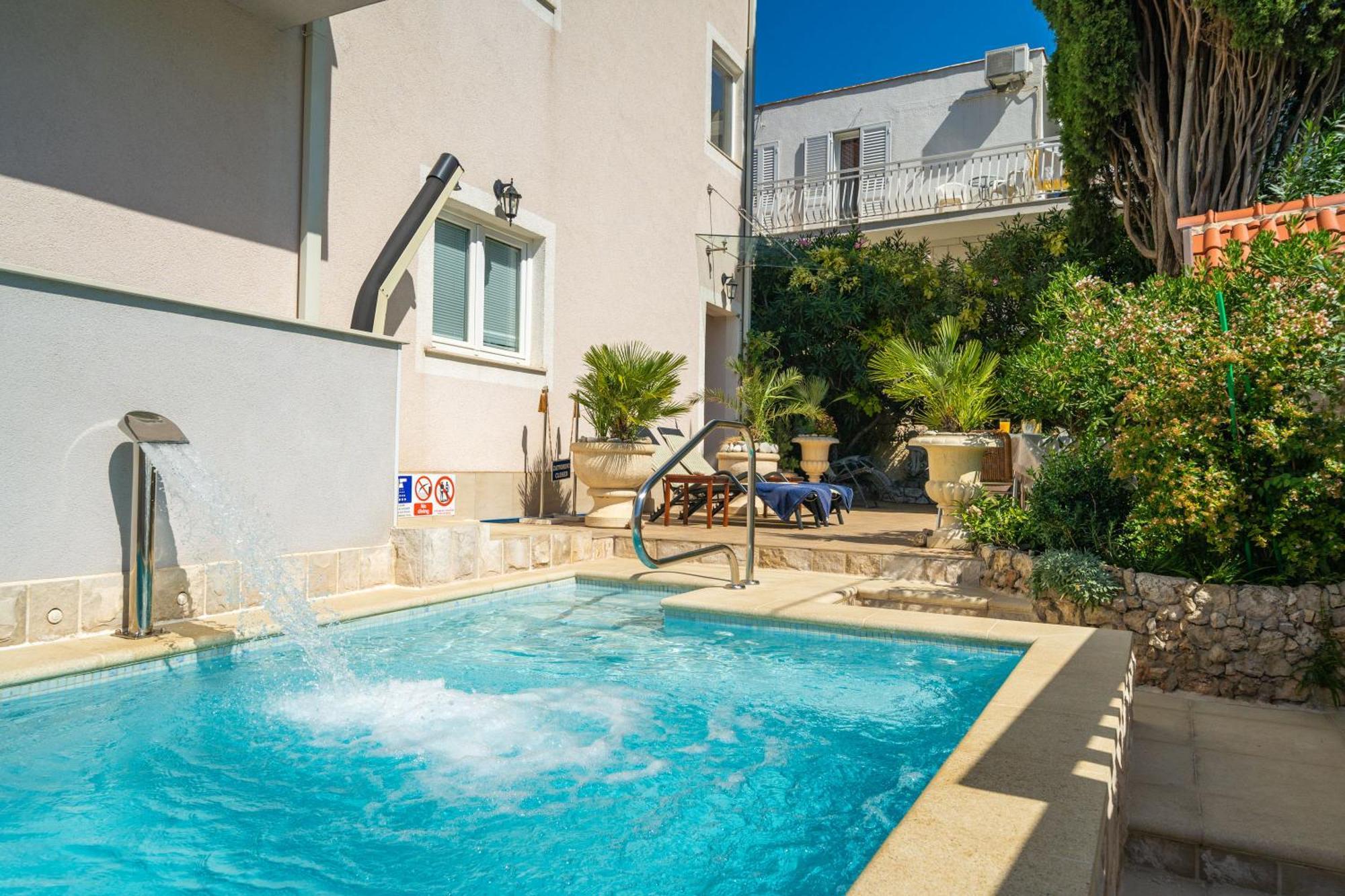 Villa Aura - Comfort Double Room Дубровник Екстериор снимка