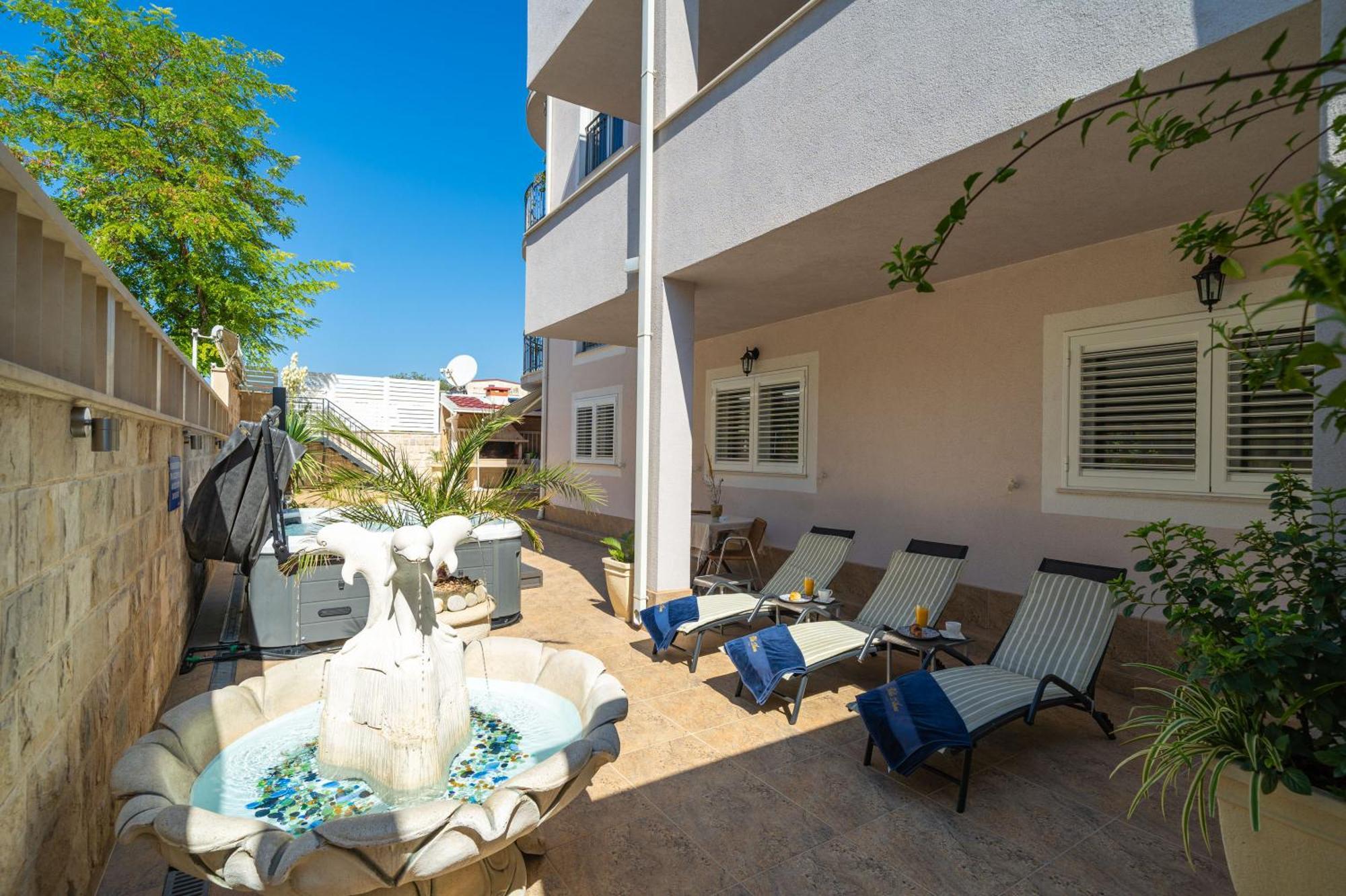 Villa Aura - Comfort Double Room Дубровник Екстериор снимка