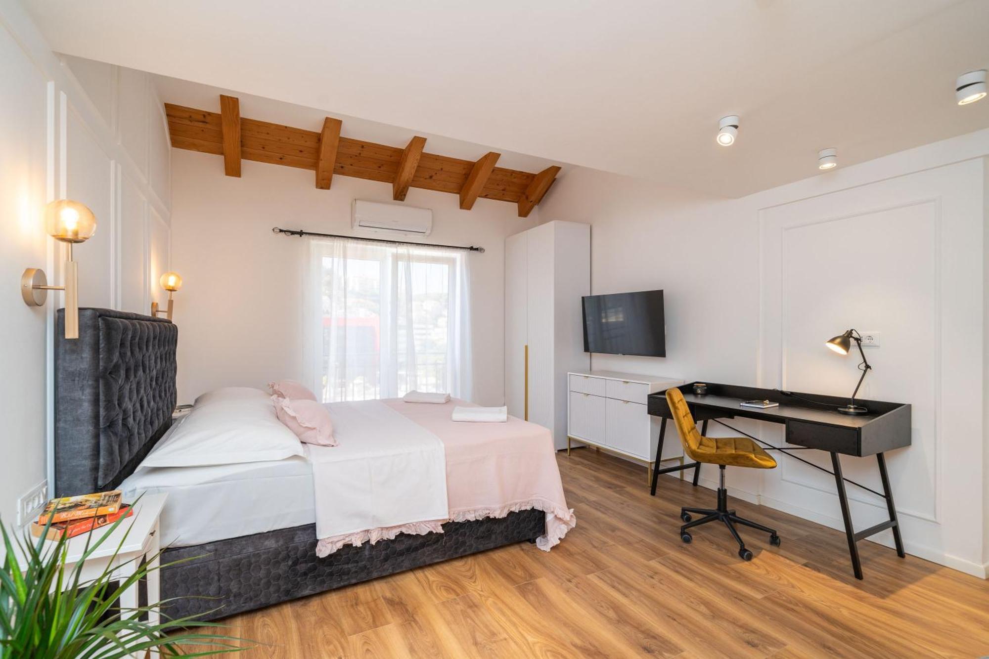 Villa Aura - Comfort Double Room Дубровник Екстериор снимка